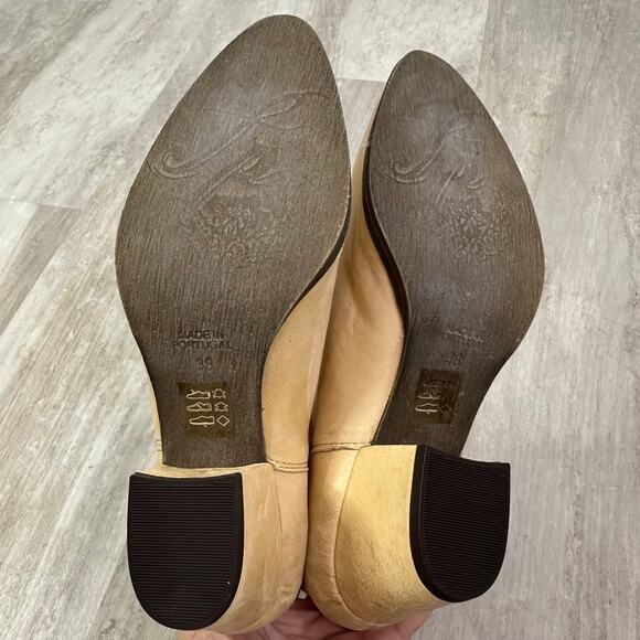 Free People Belleville Leather Ankle BootS Neutral Distressed Size 38 - Picture 9 of 10